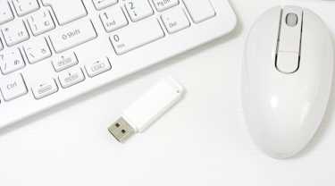 USBメモリの寿命と正しい使い方、フラッシュメモリとは？
